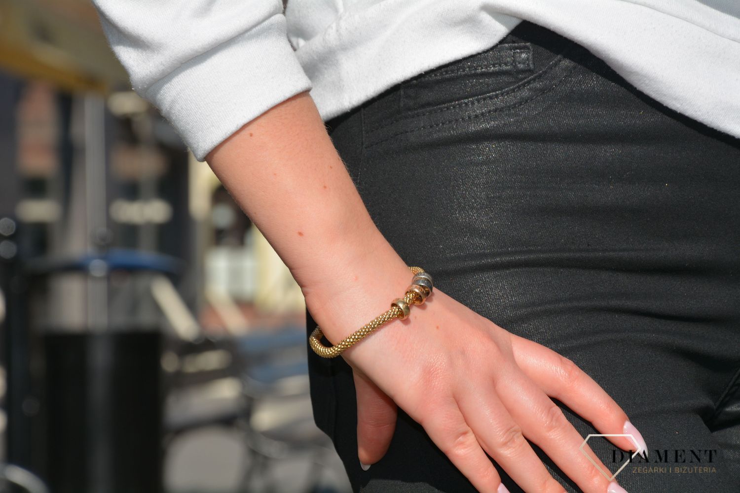 Bransoleta pozłacana z kółeczkami.jpg